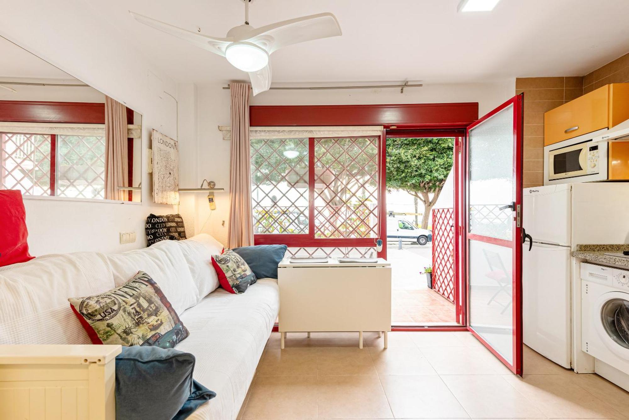 Casita Playa Apartment มาลากา ภายนอก รูปภาพ